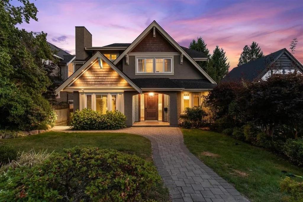 Spacious Cozy House In Vancouver West Buitenkant foto